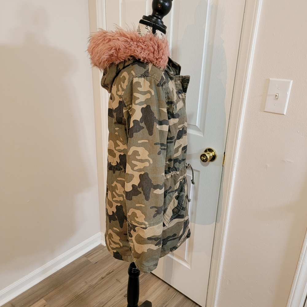 Ci Sono  Women's Camo Jacket  Size S Sherpa Quilted Lined Hooded Pink Faux Fur - Picture 7 of 14